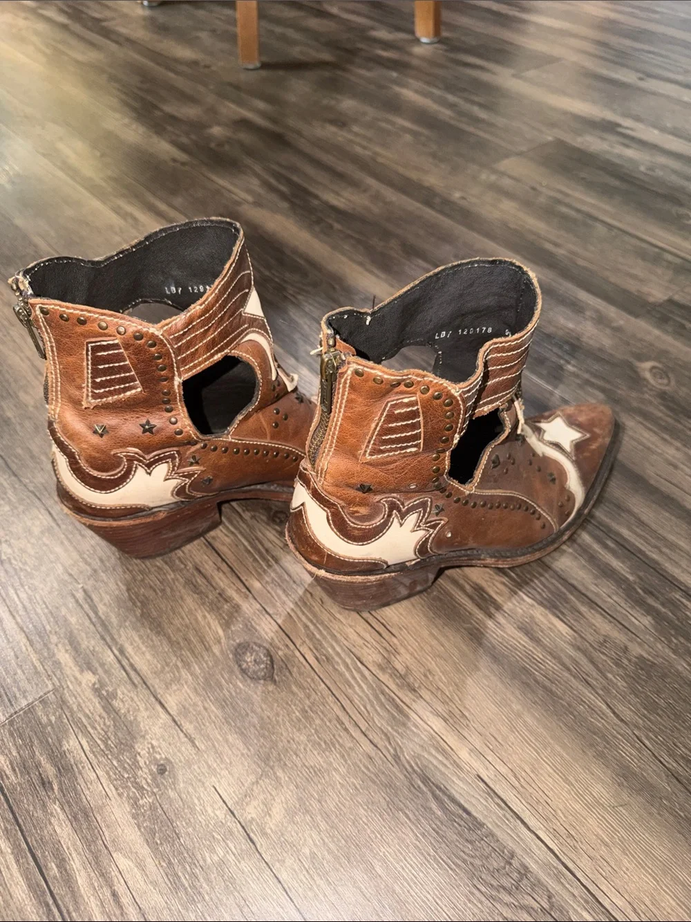 LIBERTY Black western ankle